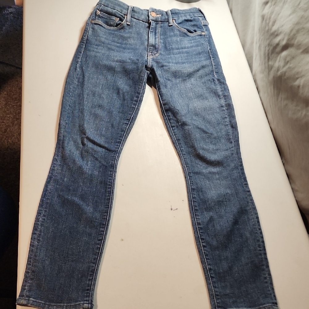 MOTHER Looker Crop In Size 23 Jeans - Picture 6 of 7